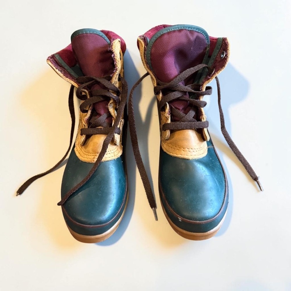 Bass Mens Duck Boots Green Tan Burgundy Corduroy Thinsulate V255QUEBEC Size 9M